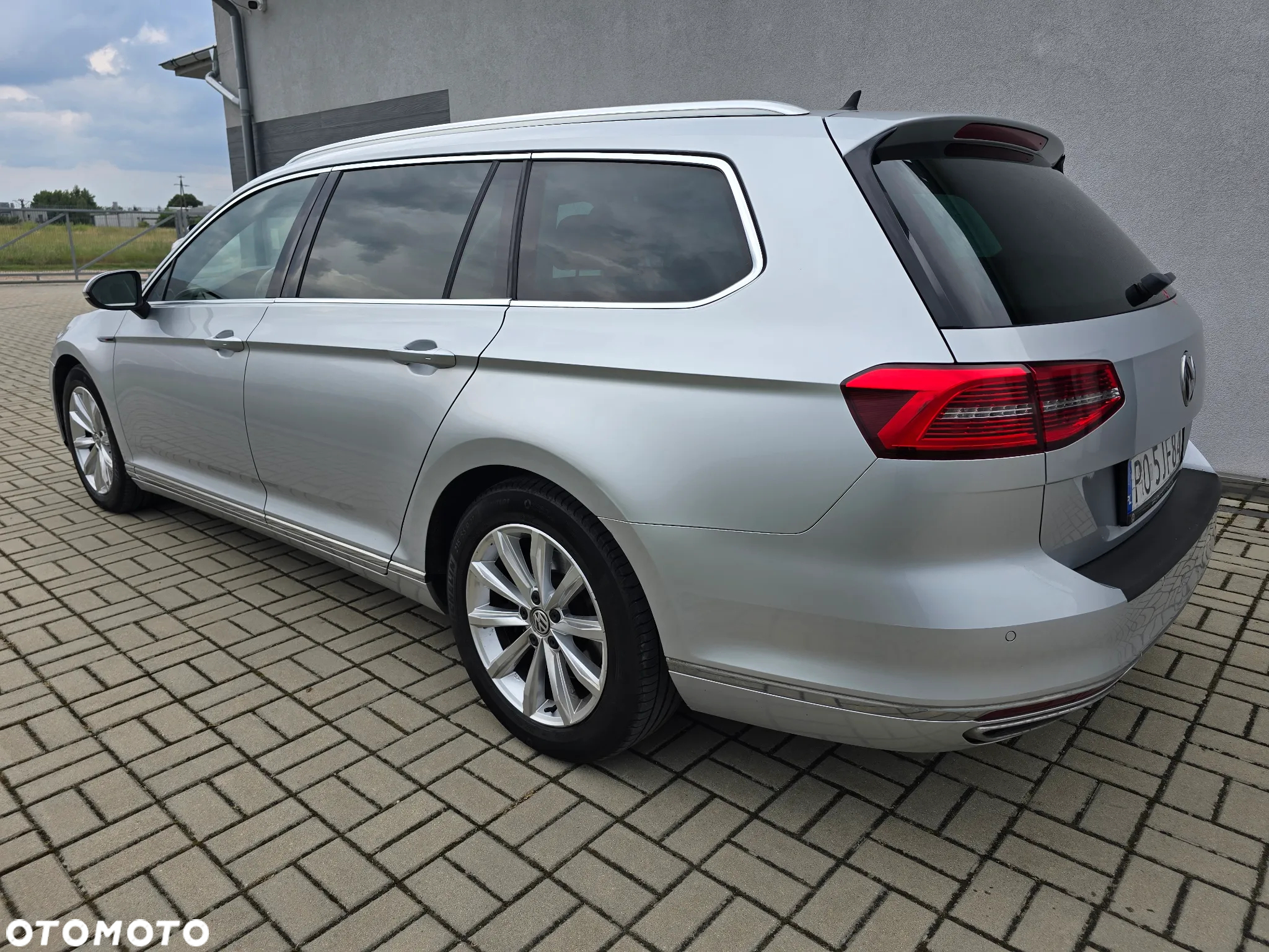 Volkswagen Passat 2.0 TDI 4Mot Elegance DSG - 6