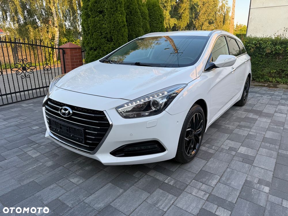 Hyundai i40 Kombi 1.7 CRDi Premium - 1