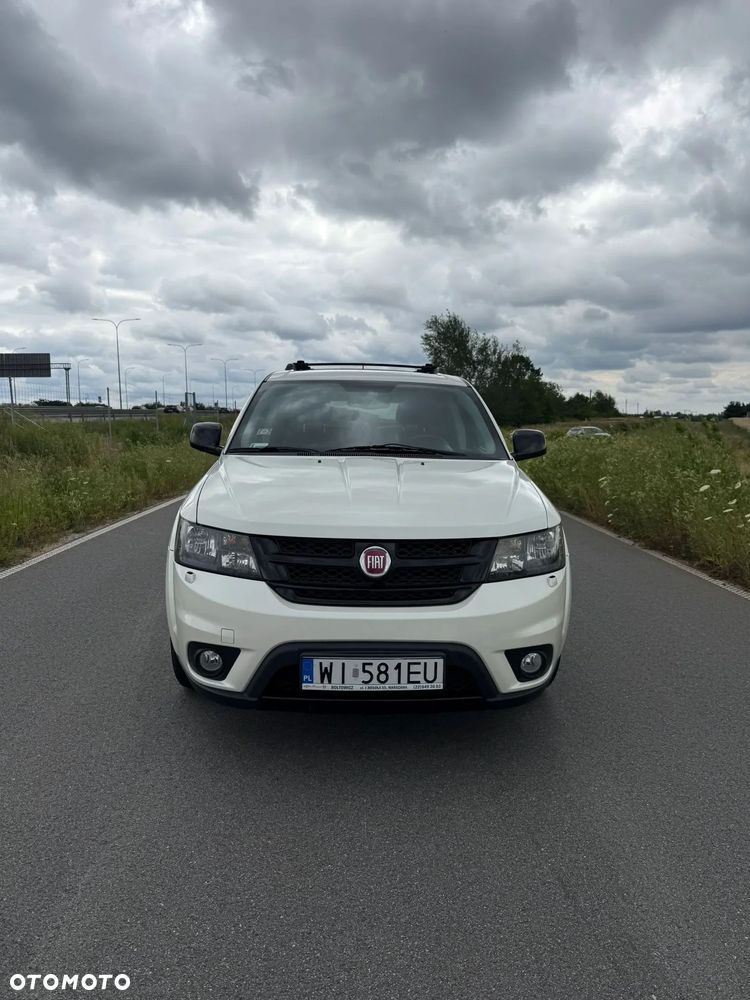 Fiat Freemont 2.0 Multijet Black Code AWD - 1