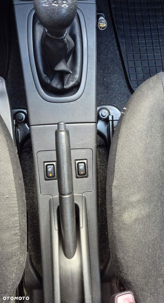 Suzuki Ignis - 8