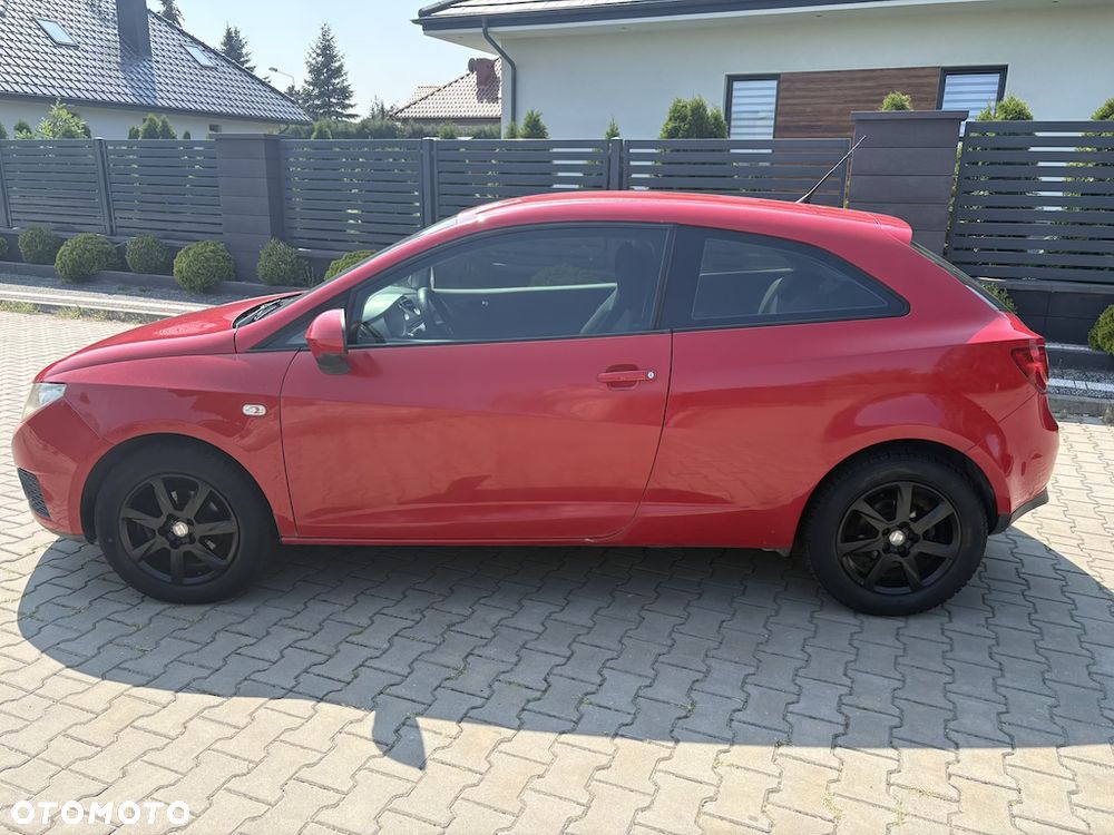 Seat Ibiza SC 1.6 16V DSG Sport - 3