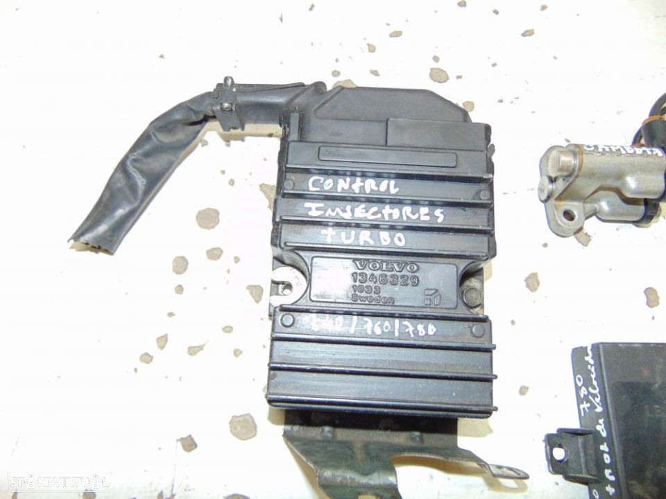 Volvo 780 Turbo coupê Bertone centralina control injectores - 2