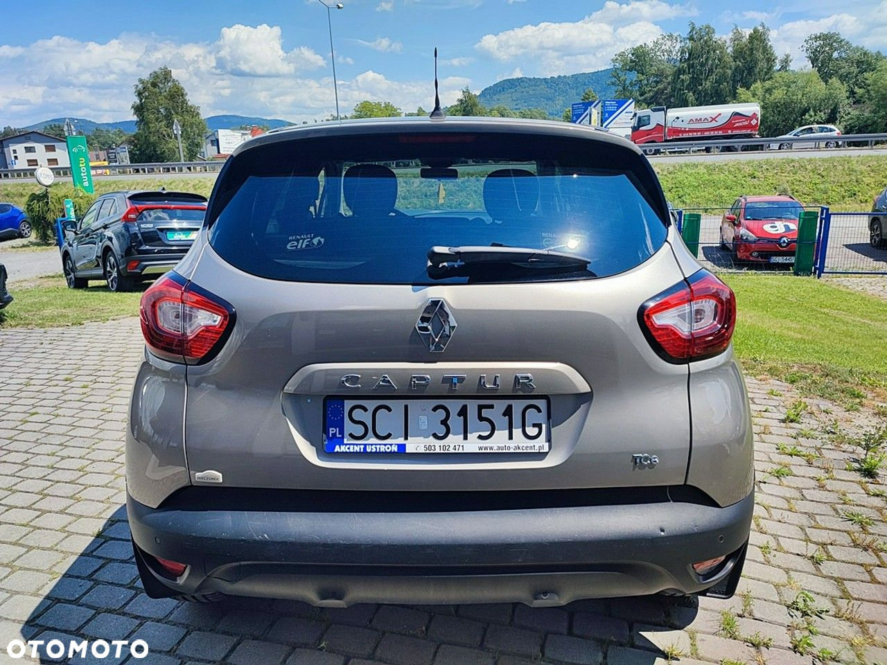 Renault Captur - 25