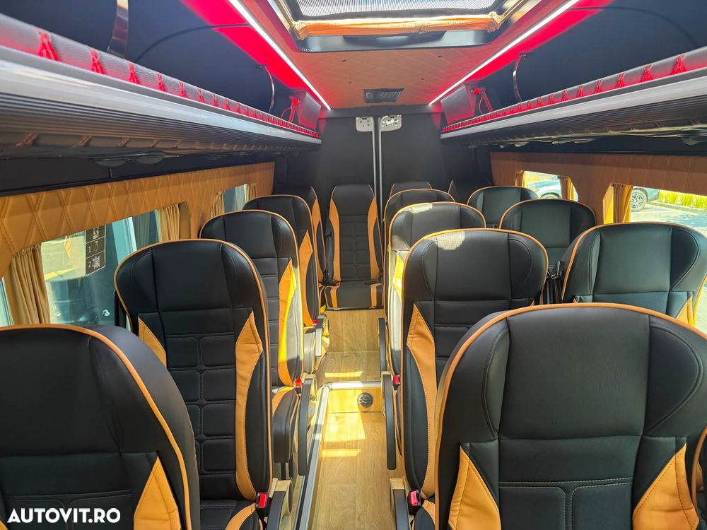 Mercedes-Benz Sprinter 517 Microbus 19+1+1 - 9