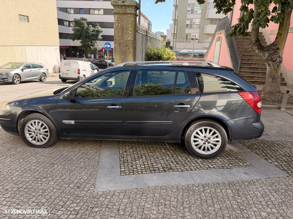 Renault Laguna Break 1.9 dCi Dynamique Luxe - 2