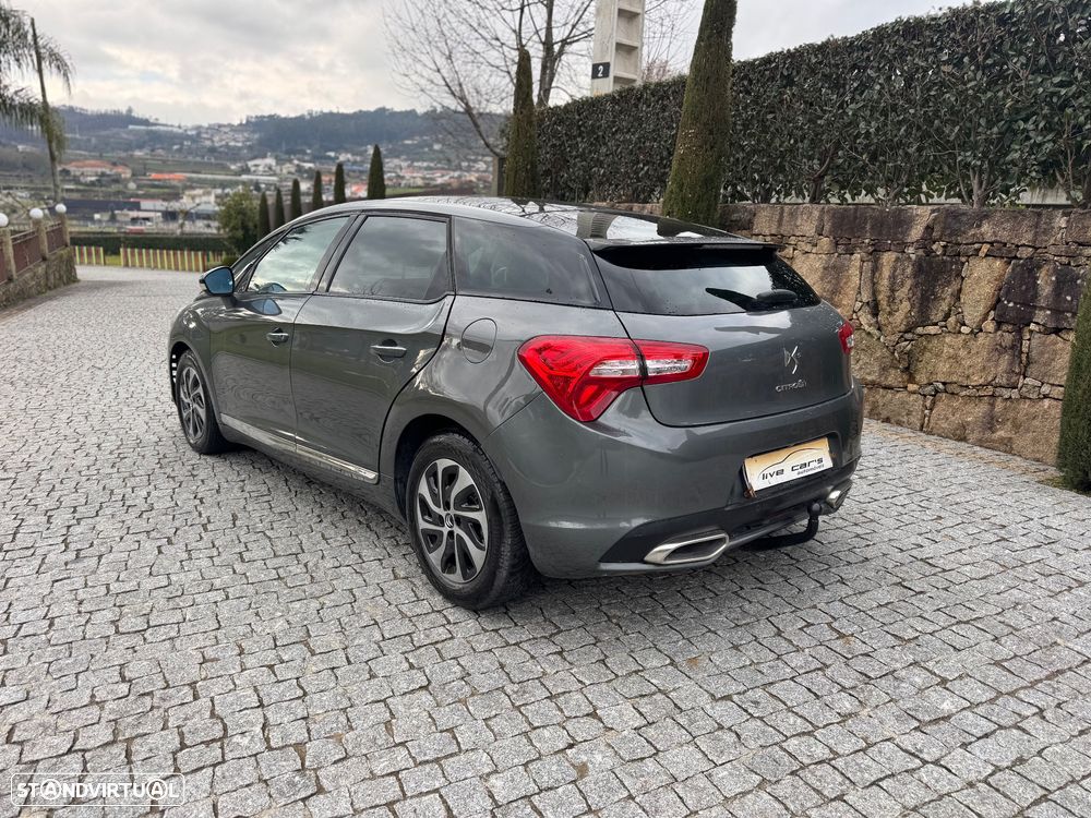 Citroën DS5 e-HDi 110 EGS6 SoChic - 15