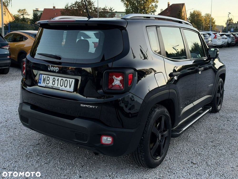 Jeep Renegade 1.6 E-TorQ Sport - 5