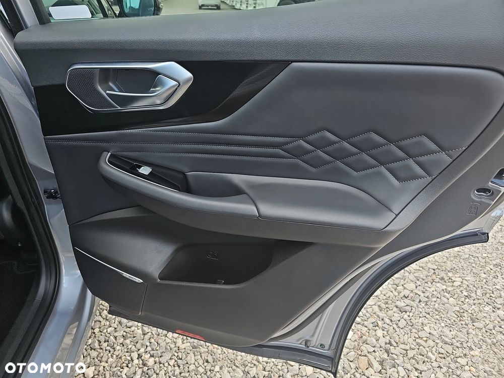 BAIC 7 1.5T Luxury DCT - 23