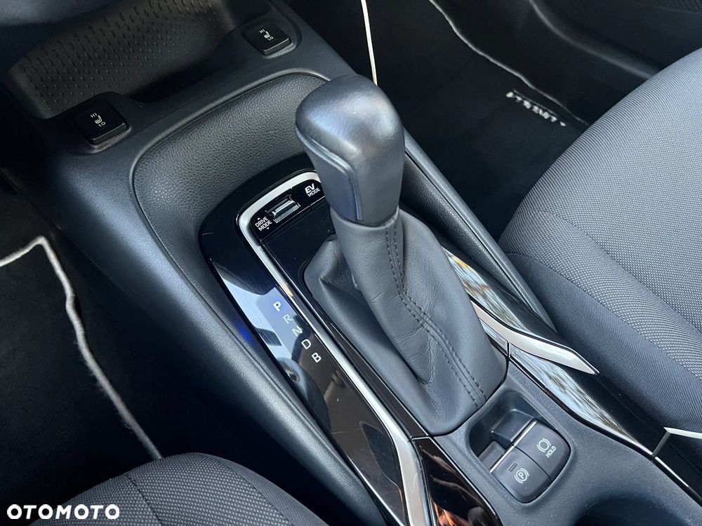 Toyota Corolla 1.8 Hybrid Comfort - 22