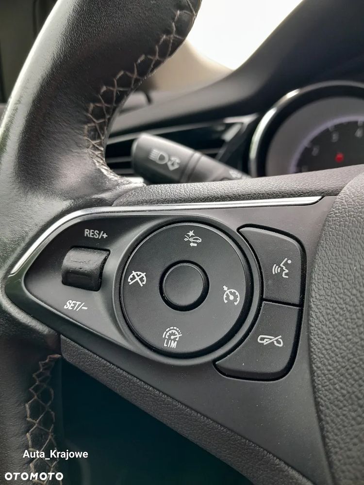 Opel Insignia 1.5 T Elite S&S - 23
