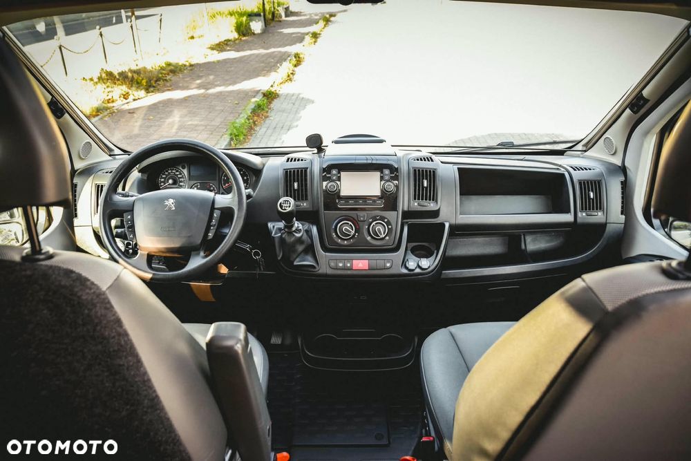 Peugeot BOXER - 21