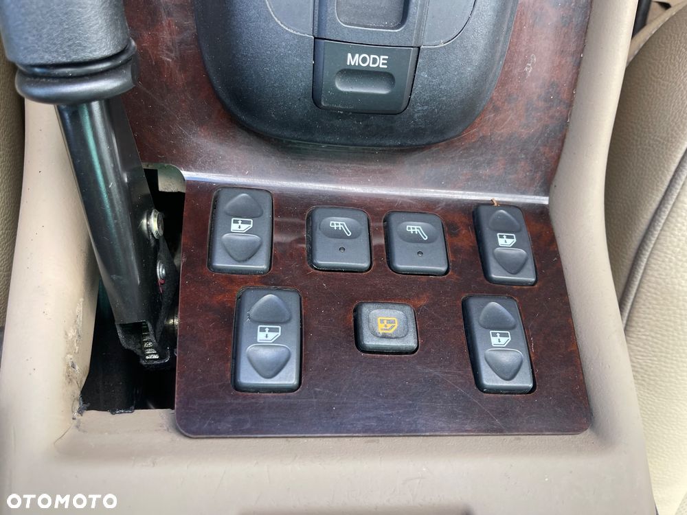 Land Rover Discovery - 21