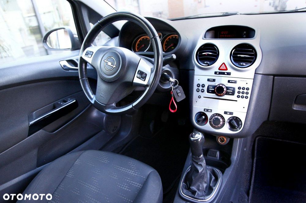 Opel Corsa 1.2 16V EcoFLEX Satellite - 11