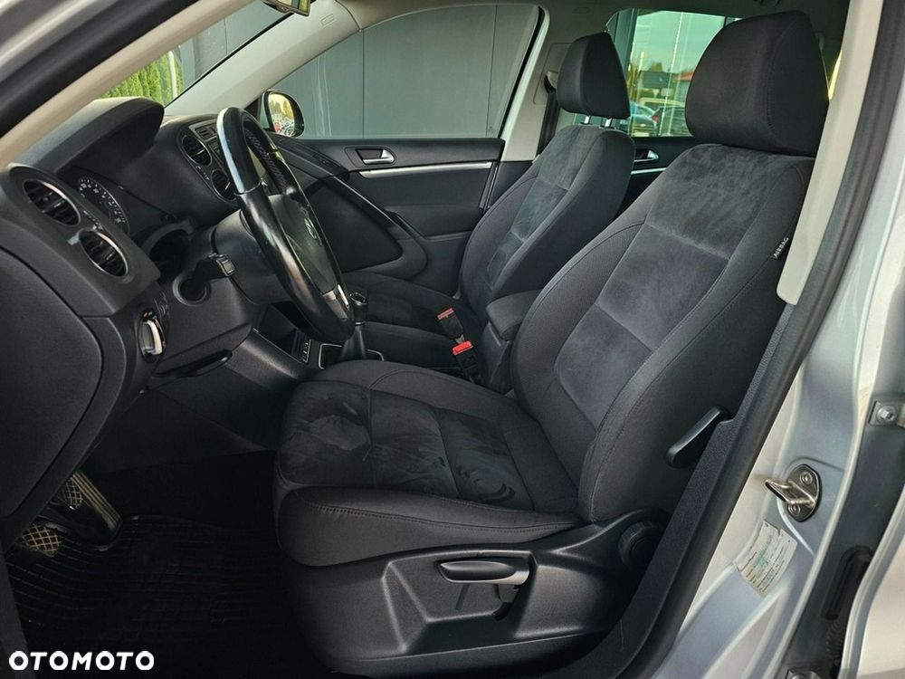 Volkswagen Tiguan - 24