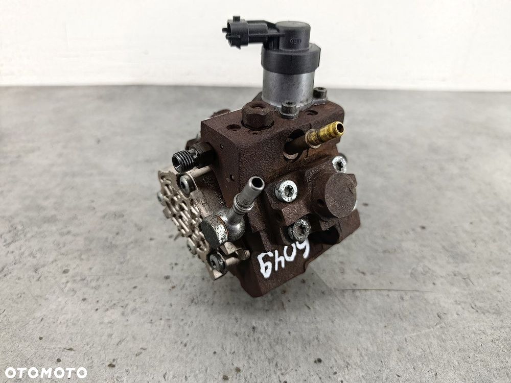 POMPA WTRYSKOWA RENAULT MEGANE III H8200561664  8200945033-A  0445010218 - 5