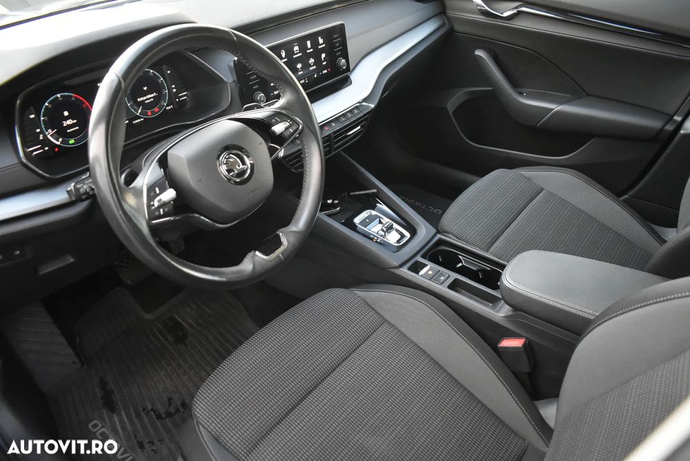 Skoda Octavia 2.0 TDI DSG Ambition - 6
