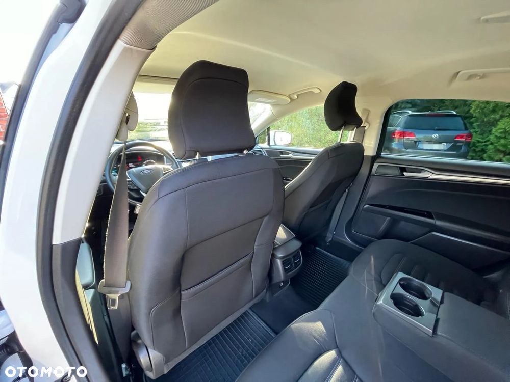 Ford Mondeo 2.0 TDCi STart-Stopp Titanium - 8