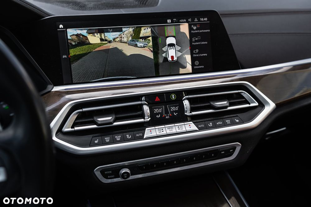 BMW X5 xDrive40i sport - 32