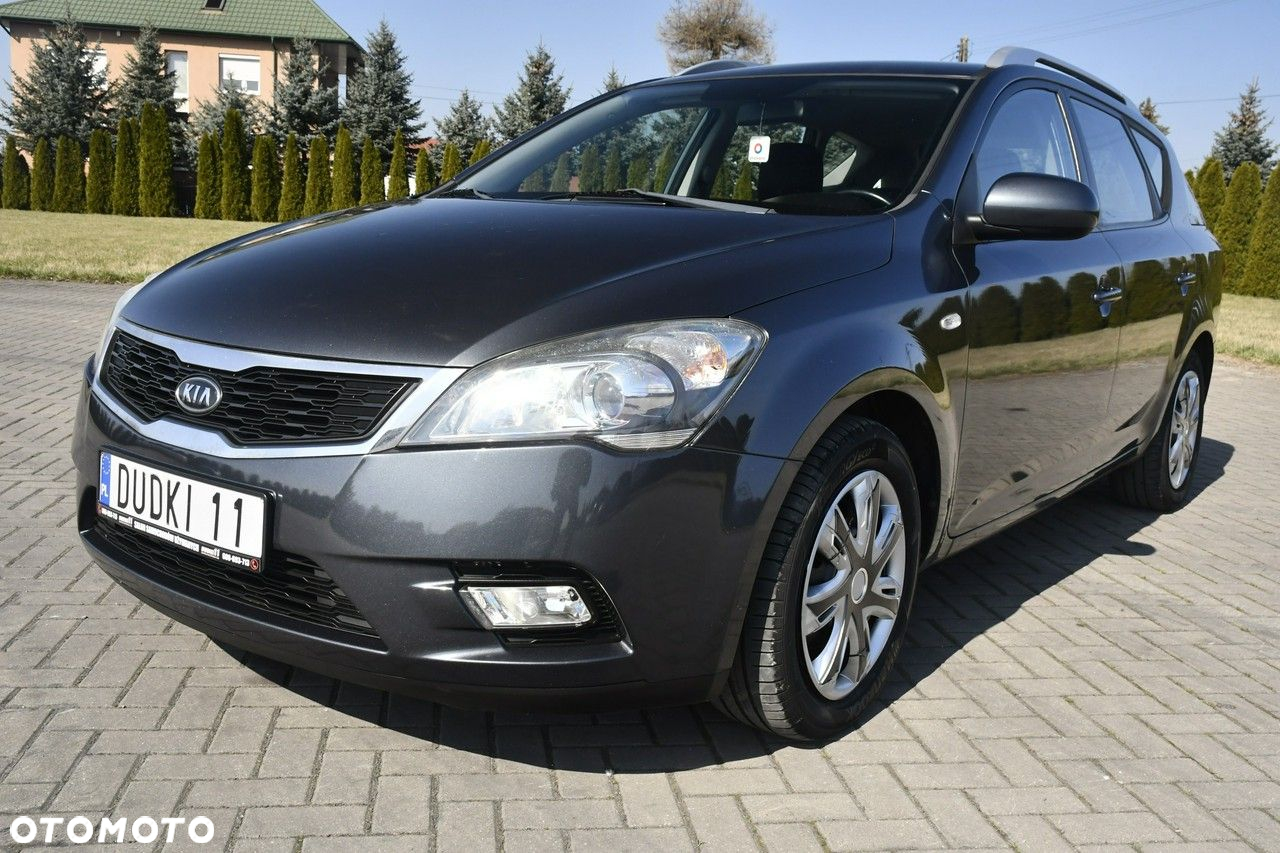 Kia Ceed - 5