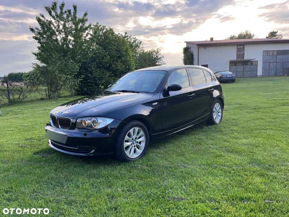 BMW Seria 1 118d - 4