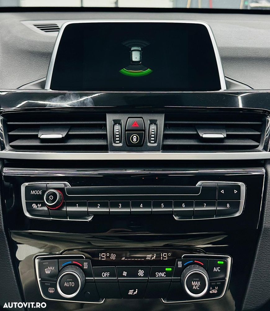 BMW X1 sDrive18d Aut. xLine - 27