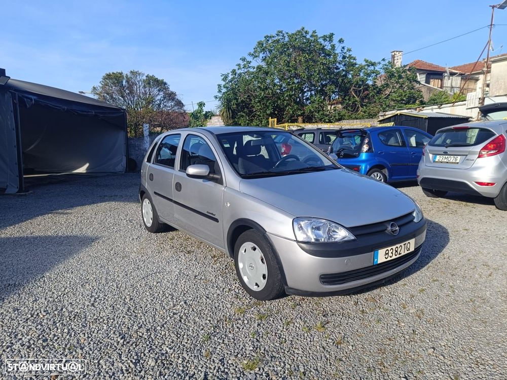 Opel Corsa 1.2 16V Confort - 4