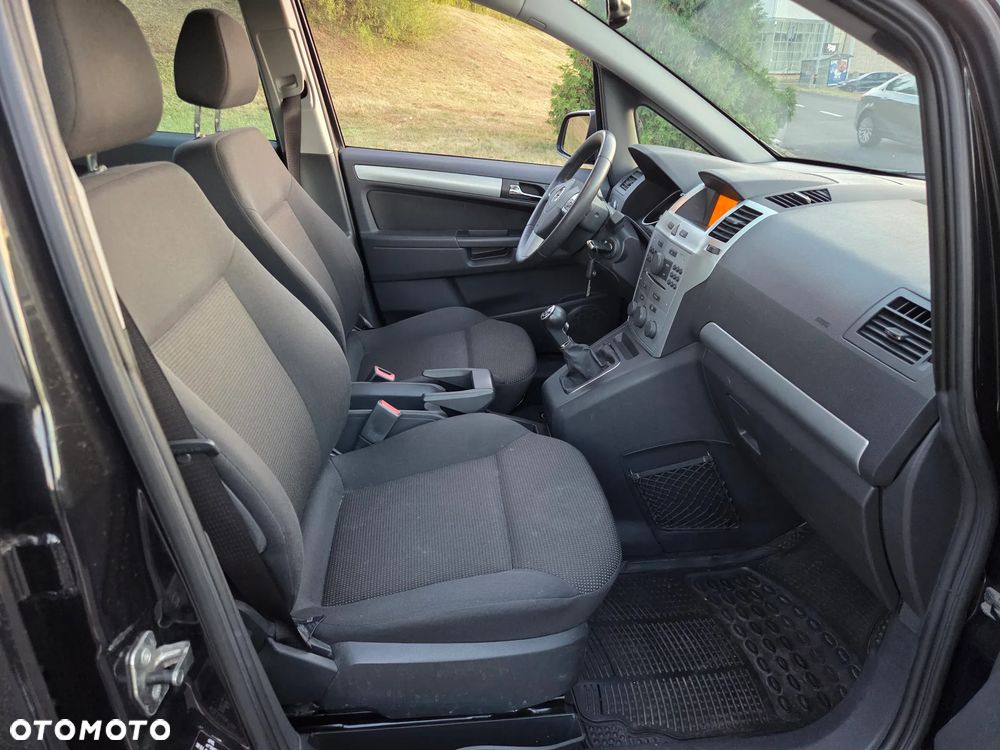 Opel Zafira 1.8 Family - 14