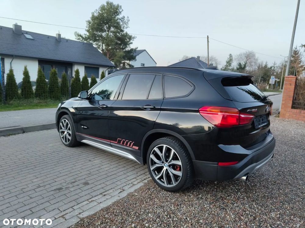 BMW X1 xDrive25d Sport Line - 13