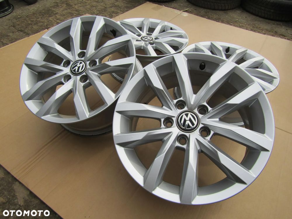 4x Felgi 16 VW T4 Touran Caddy Jetta Golf V VI VII VIII Passat B5 B6 B7 B8 6,5 j 5x112 ET41 / 3Q0601025 - 12