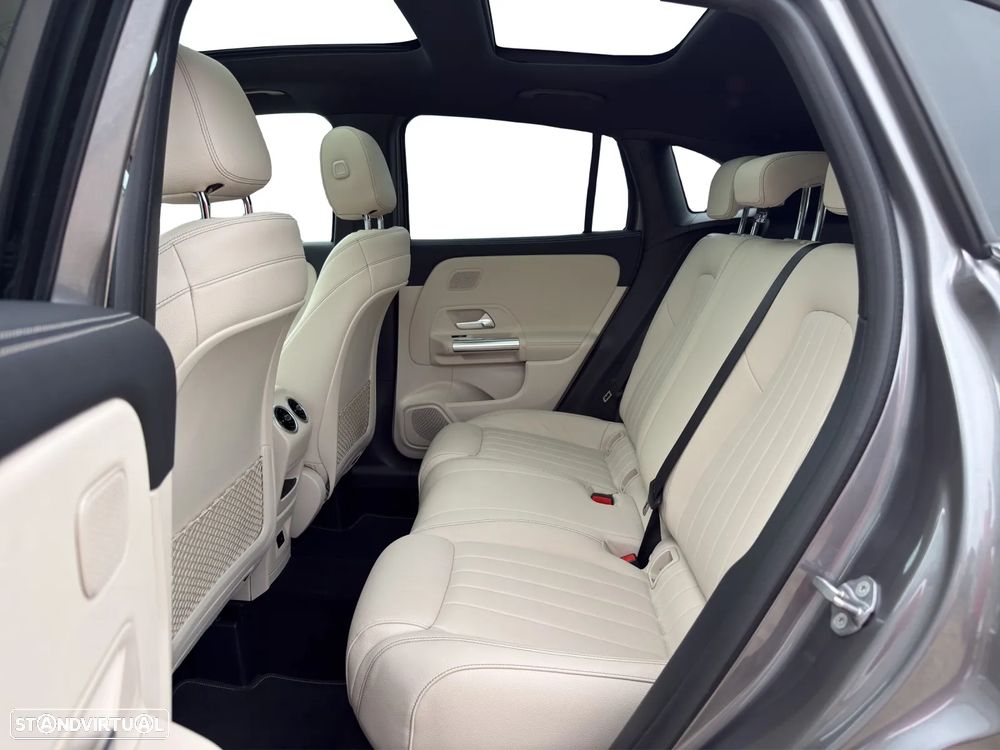 Mercedes-Benz GLA 250 e Style - 13