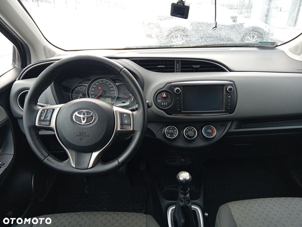 Toyota Yaris - 15
