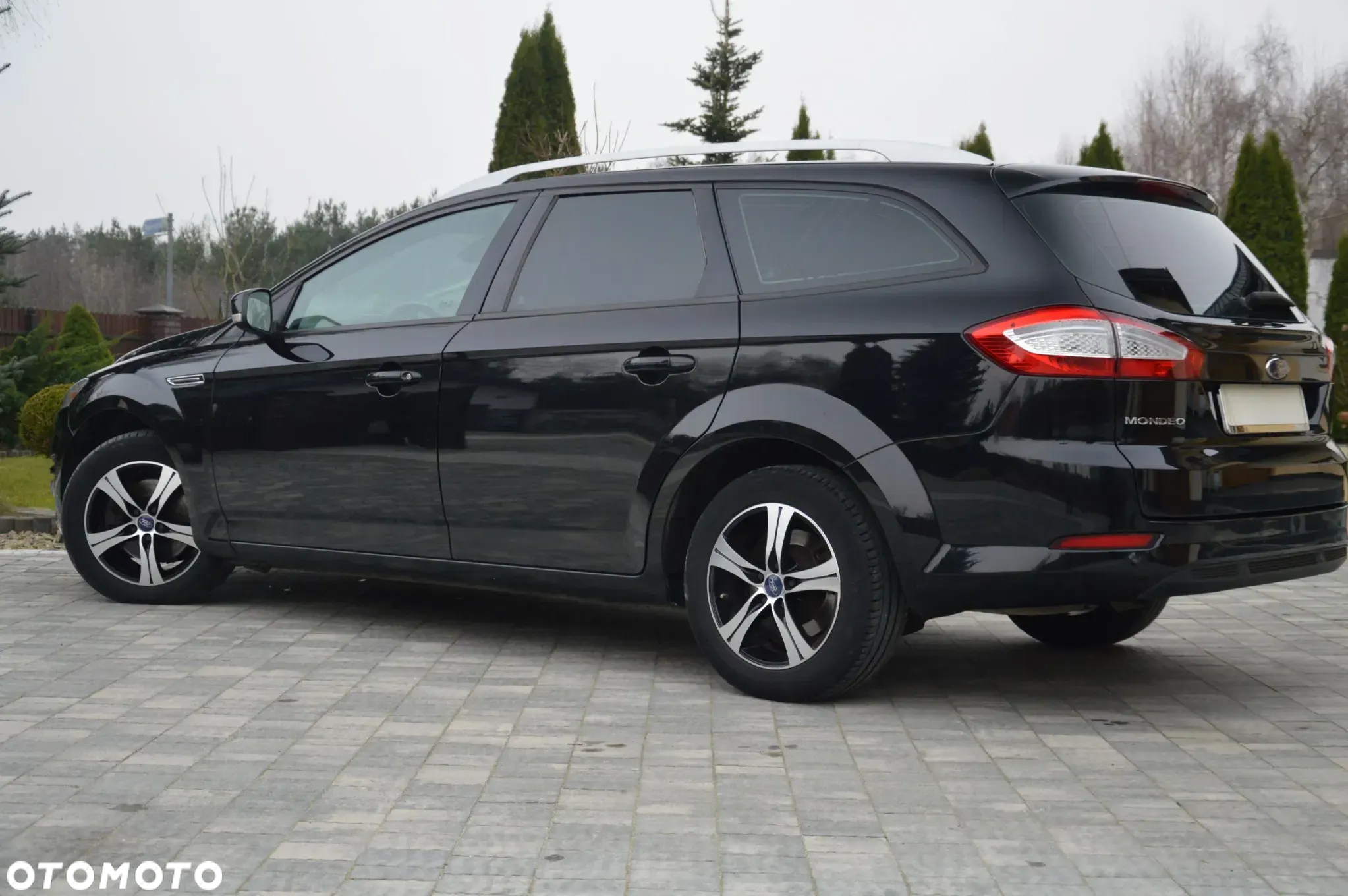 Ford Mondeo - 14