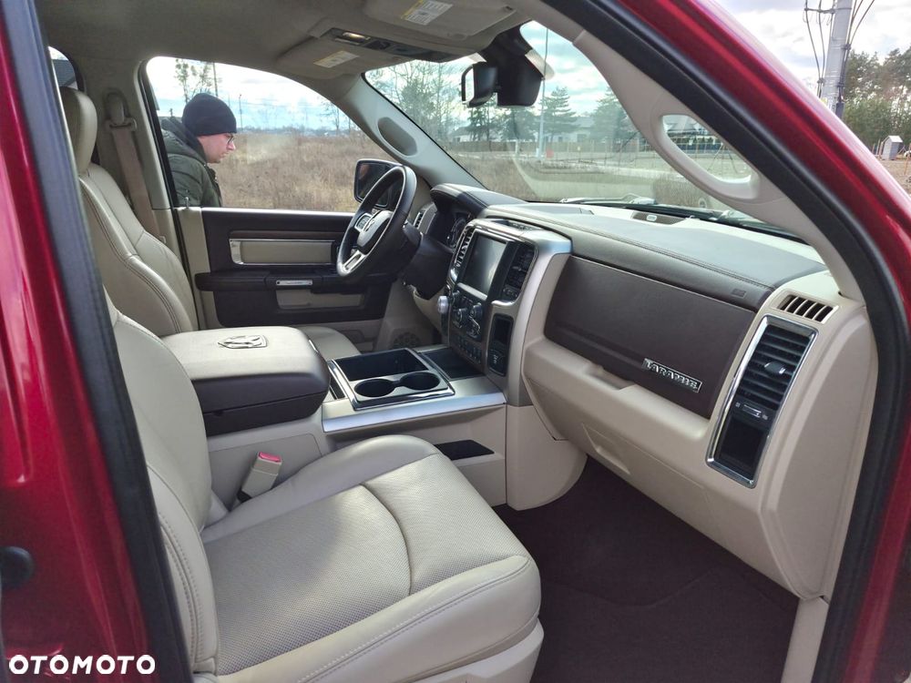 RAM 1500 Crew Cab Laramie - 27