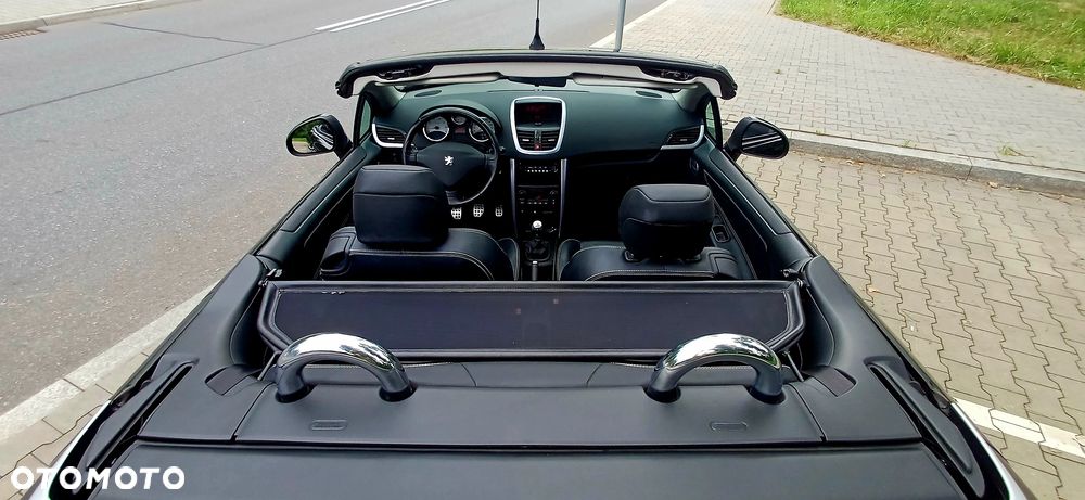 Peugeot 207 CC - 11