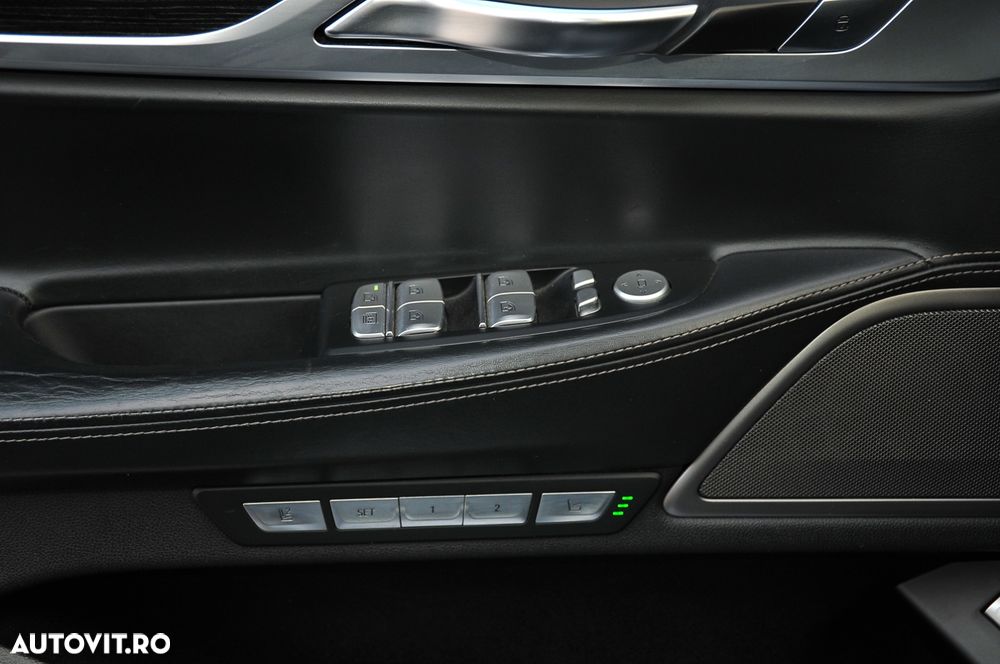BMW Seria 7 750Ld xDrive - 29