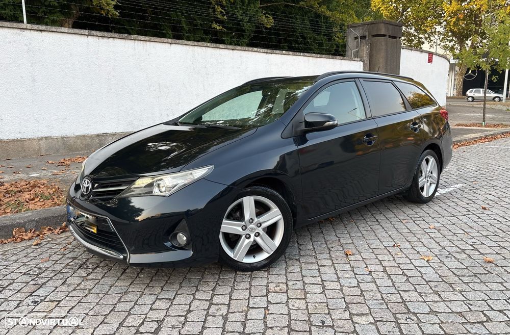 Toyota Auris Touring Sports 1.4 D-4D Comfort+Pack Sport - 1