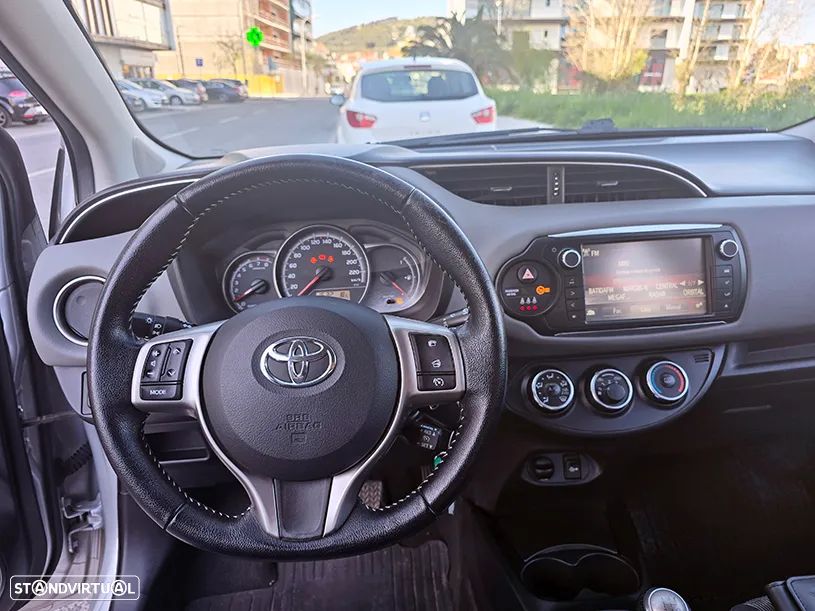 Toyota Yaris 1.0 VVT-i ACtive+AC - 13