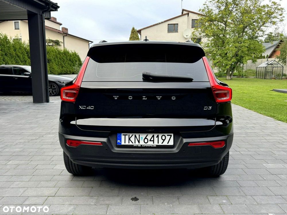Volvo XC 40 D3 AWD - 12