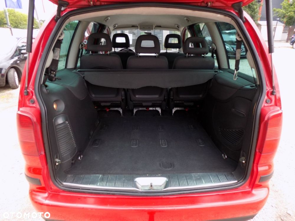 Volkswagen Sharan - 9