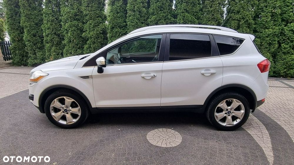Ford Kuga - 3