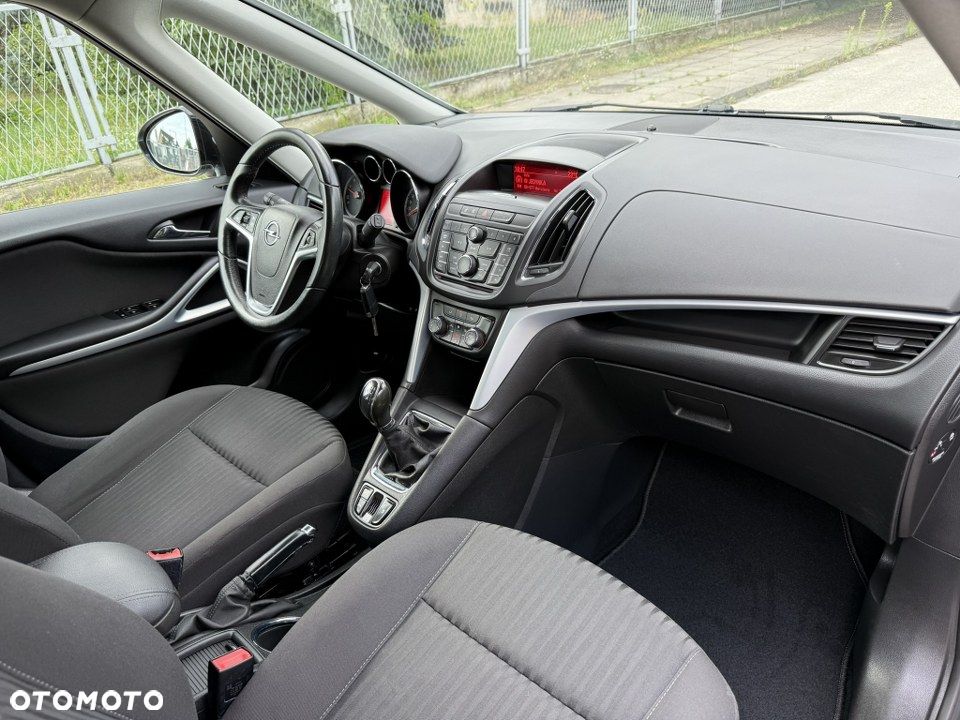 Opel Zafira Tourer 1.4 Turbo ecoFLEX Start/Stop Business Innovation - 28