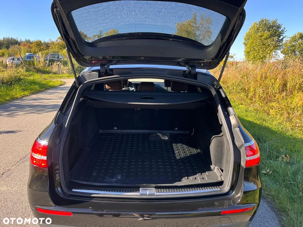 Mercedes-Benz Klasa E 220 d 9G-TRONIC AMG Line - 27