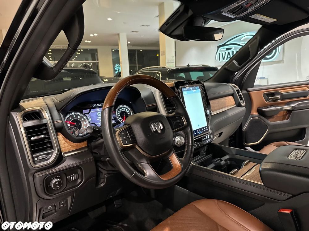 RAM 1500 Crew Cab Longhorn - 26