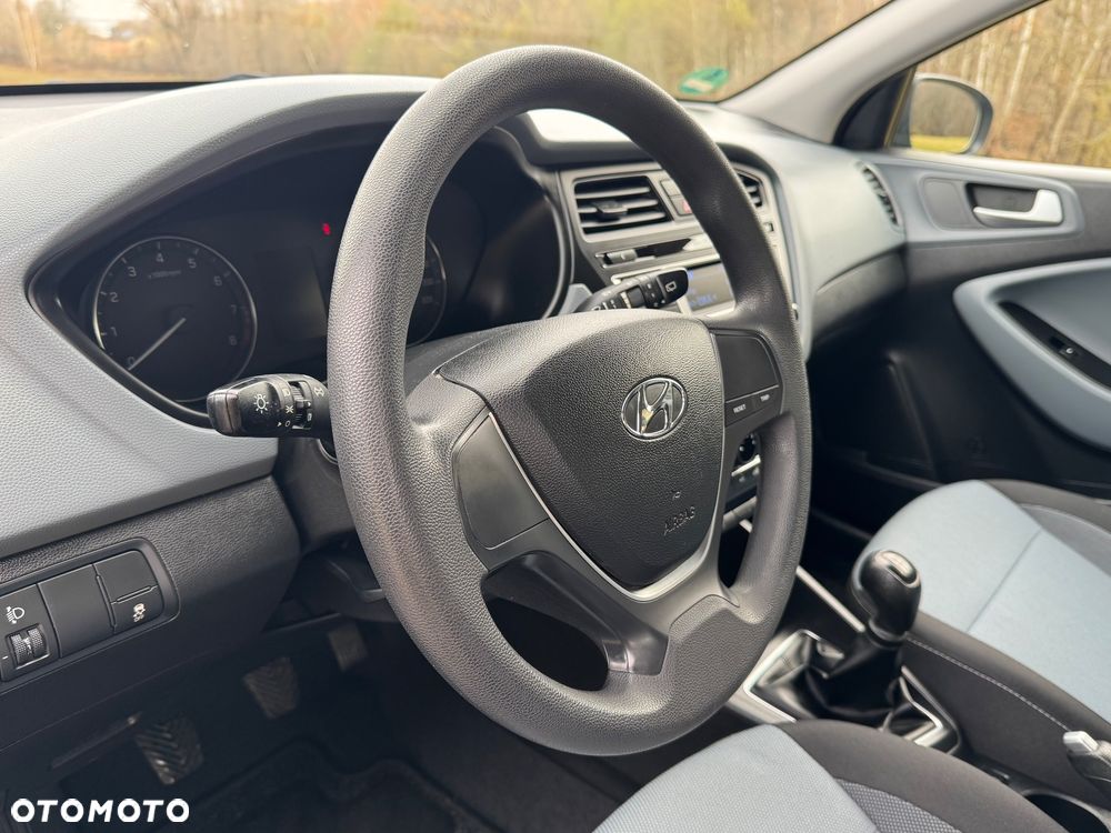 Hyundai i20 1.2 GO - 31