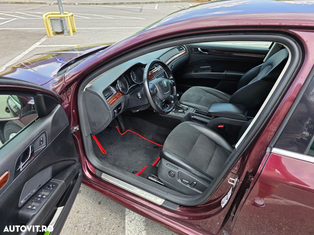 Skoda Superb 2.0 TDI Ambition DSG - 12