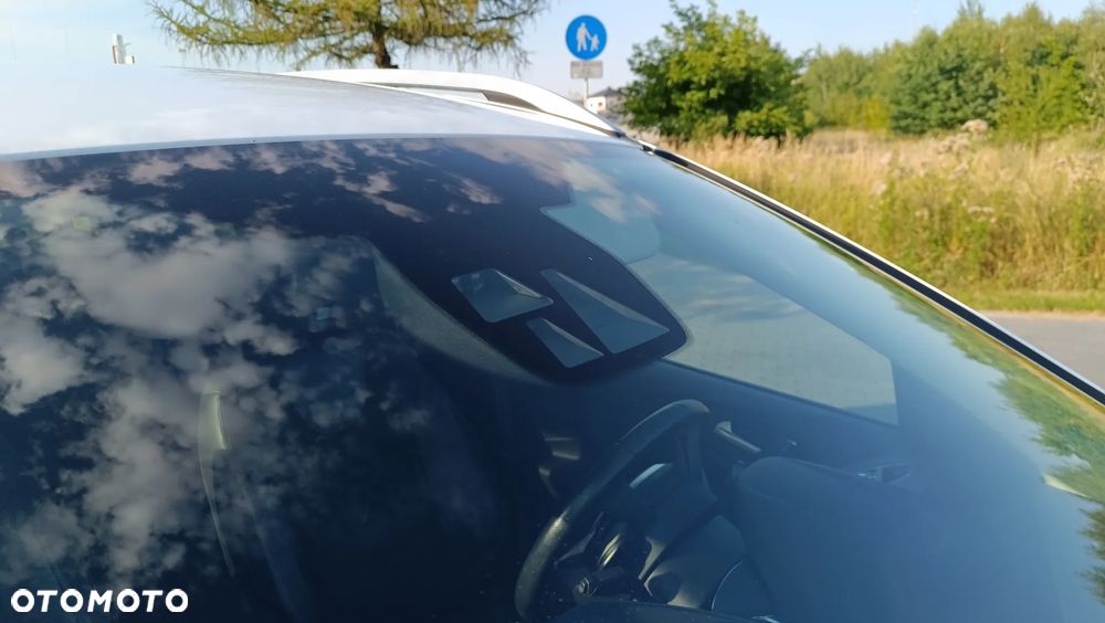Ford Kuga - 13