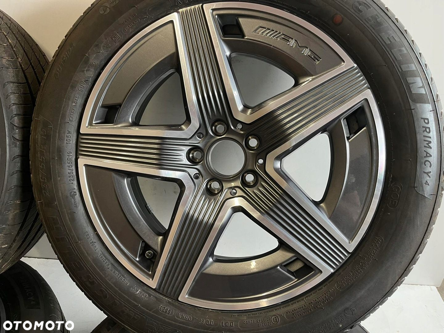 MERCEDES GLC W254 AMG FELGI KOŁA 8JX19 ET32.5 5X112 MICHELIN 235/55/19 - 2