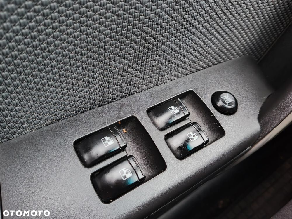 Chevrolet Aveo 1.4 LT - 22