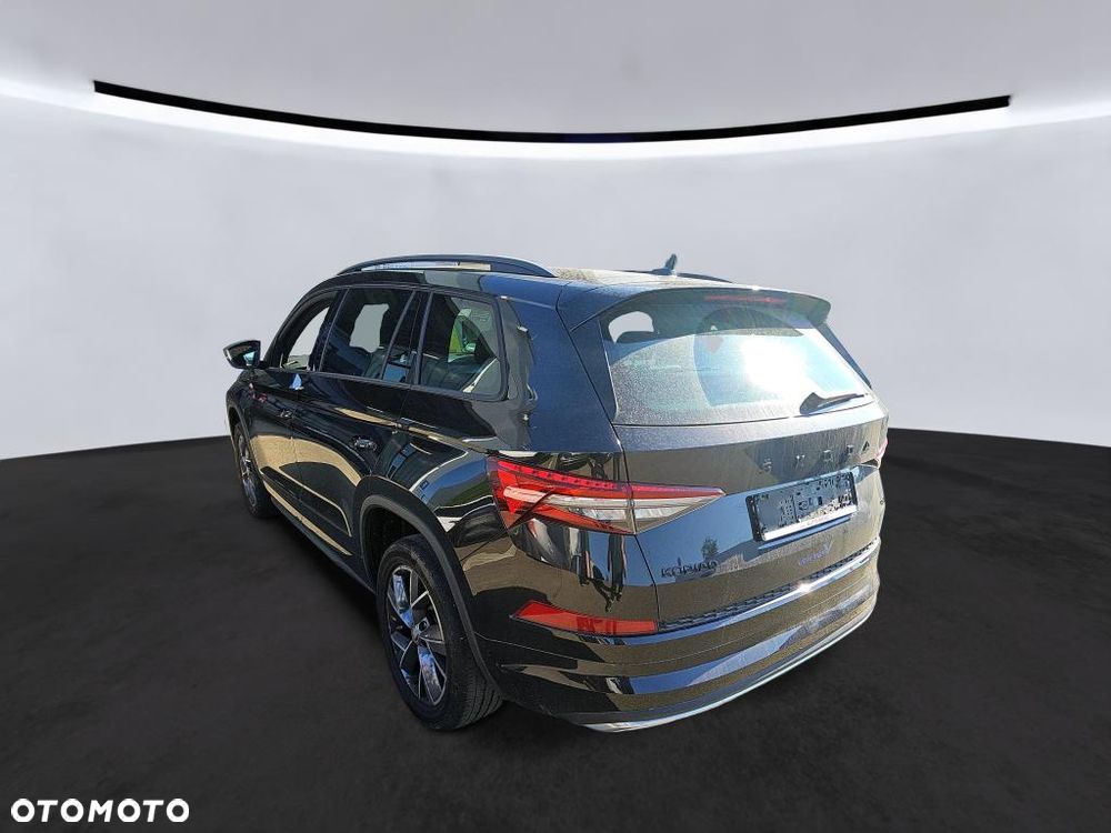 Skoda Kodiaq 2.0 TDI 4x4 DSG Sportline - 4