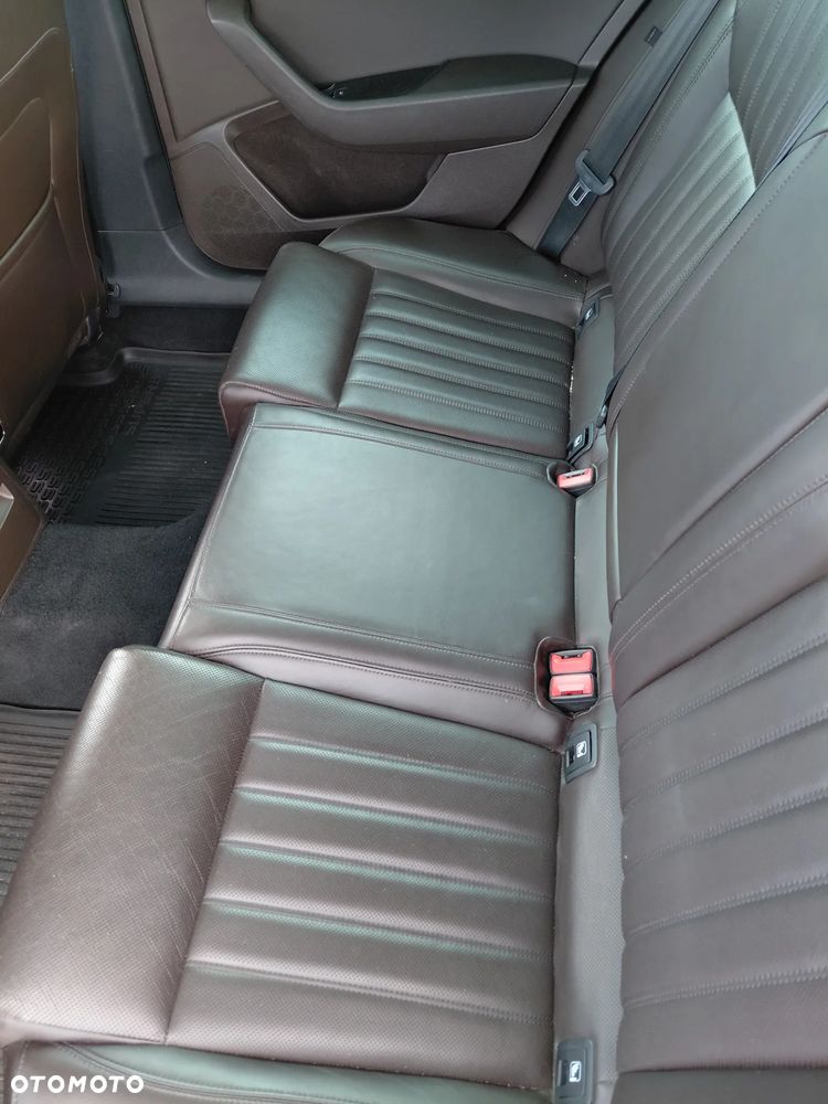 Skoda Superb 1.8 TSI L&K - 8